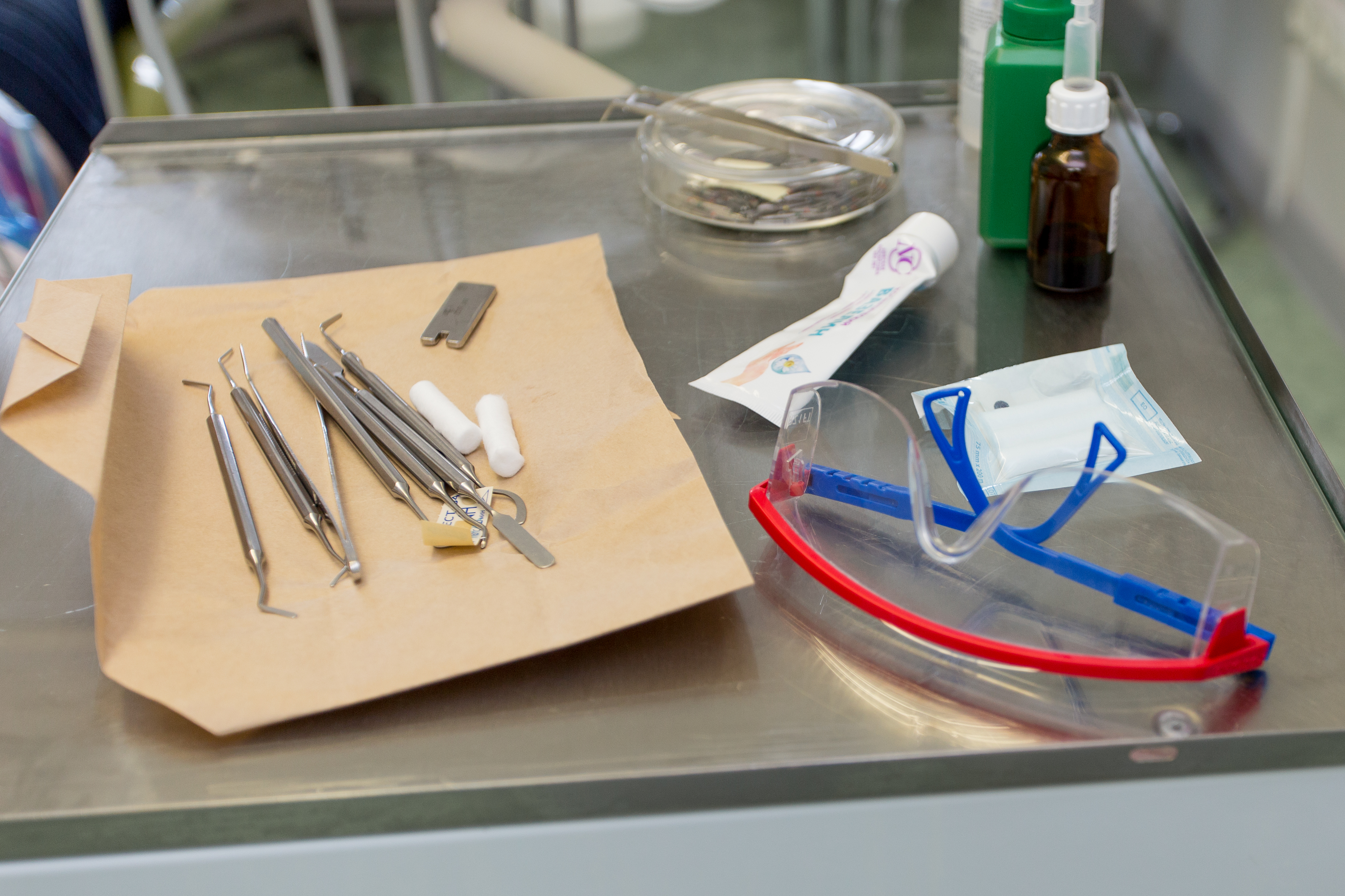 неприятный запах изо рта